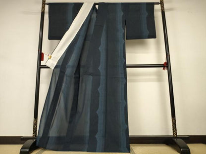 平和屋着物＊夏物　本場大島紬　夏大島　140亀甲　間道　正絹　逸品　AABK6677jd