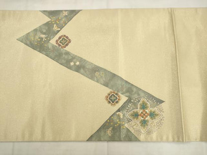 平和屋着物●太鼓柄袋帯　作家物　舞蝶花鳥文　金糸　正絹　逸品　AABK6775pf