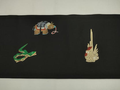 平和屋着物●塩瀬　九寸名古屋帯　手描き　十二支　黒地　正絹　逸品　AABK6820pf