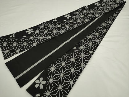 平和屋着物●本場筑前博多織　半幅帯　舞桜文　黒地　正絹　逸品　AABK6916pf
