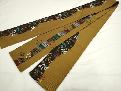平和屋着物●半幅帯　流水花文　金糸　正絹　逸品　AABK6944pf