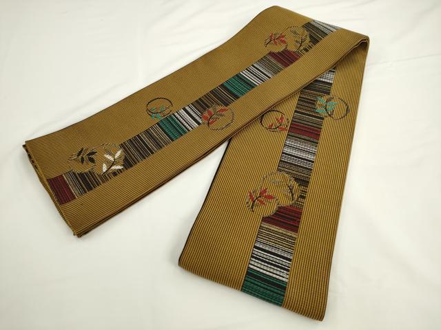 平和屋着物●半幅帯　流水花文　金糸　正絹　逸品　AABK6944pf