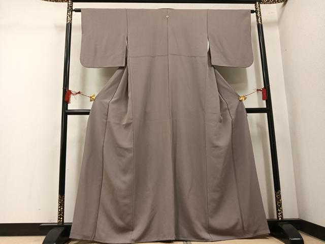 平和屋着物●上質な色無地　胡桃染色　正絹　逸品　AABK7010ph