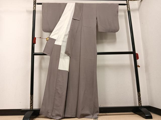 平和屋着物●上質な色無地　胡桃染色　正絹　逸品　AABK7010ph