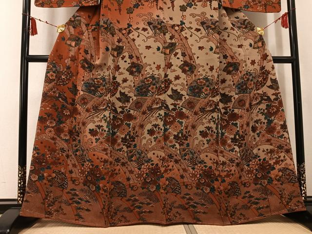 平和屋着物●訪問着　扇面鳳凰花宝尽くし　暈し染め　鬼しぼ縮緬　正絹　逸品　未使用　AABK7028ph