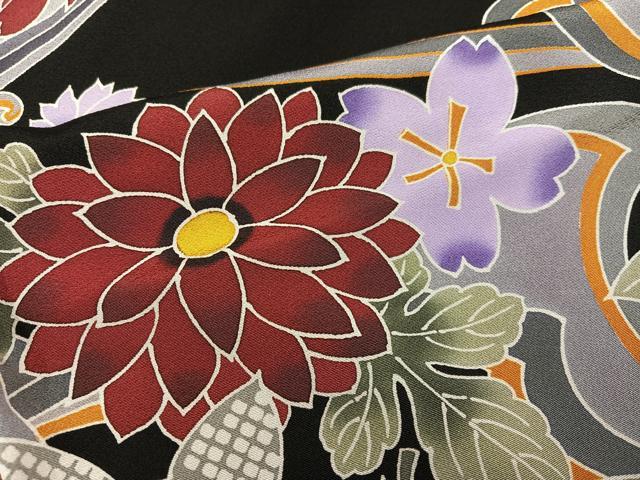 平和屋着物●手ざし京紅型染・宮崎紅型　宮崎良次　振袖　花蝶飛鳥文　黒地　丹後ちりめん　仮絵羽　逸品　未使用　AABK7064ph