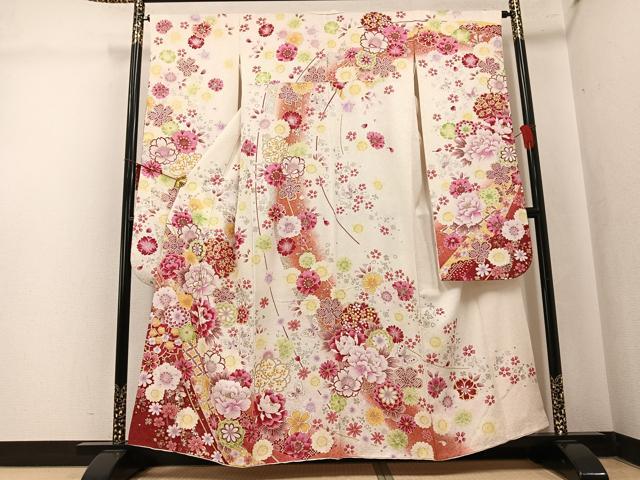 平和屋着物●豪華振袖　刺繍　花蝶文　暈し染め　金銀彩　銀通し地　正絹　逸品　AABK7076ph