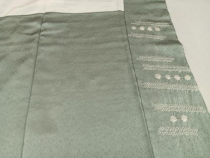 平和屋着物●訪問着　絞り　刺繍　コオロギ　金銀彩　正絹　逸品　AABK7093ph