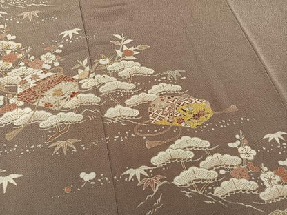 平和屋着物●豪華色留袖　松竹梅文箱文　鬼しぼ縮緬　正絹　逸品　AABK7098ph