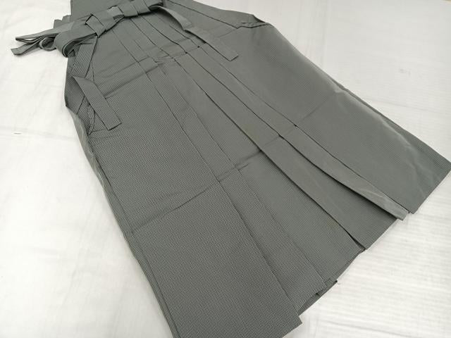 平和屋着物●男性　馬乗り袴　神代袴　縞　正絹　逸品　AABK7131ph