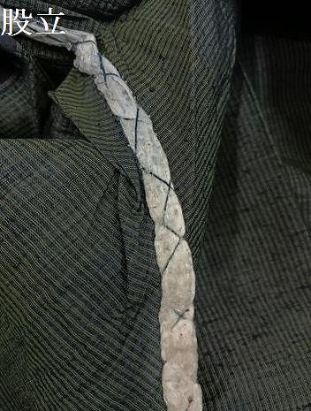 平和屋着物●男性　馬乗り袴　紬地　縞　正絹　逸品　AABK7142ph