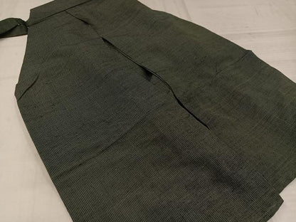 平和屋着物●男性　馬乗り袴　紬地　縞　正絹　逸品　AABK7142ph