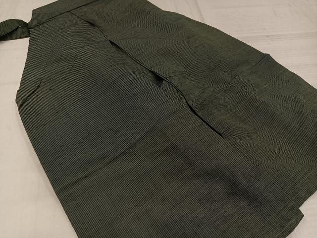 平和屋着物●男性　馬乗り袴　紬地　縞　正絹　逸品　AABK7142ph