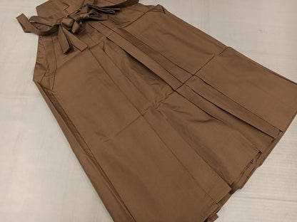 平和屋着物●男性　馬乗り袴　紬地　朽葉色　正絹　逸品　AABK7145ph