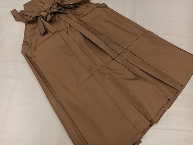 平和屋着物●男性　馬乗り袴　紬地　朽葉色　正絹　逸品　AABK7145ph