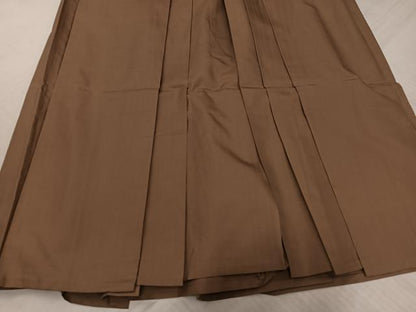平和屋着物●男性　馬乗り袴　紬地　朽葉色　正絹　逸品　AABK7145ph