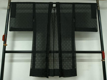 平和屋着物▽羽織　スリーシーズン　春夏秋　塵除け　花尽くし文　黒地　ロング丈　正絹　逸品　未使用　AABK7274jh