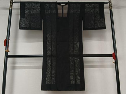 平和屋着物▽道行コート　スリーシーズン　春夏秋　塵除け　縞　黒地　ロング丈　正絹　逸品　AABK7319jh