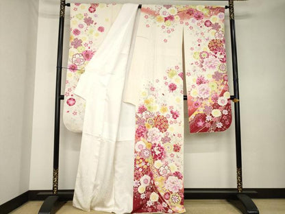 平和屋着物●豪華振袖　刺繍　舞花文　暈し染め　金銀彩　銀通し地　正絹　逸品　AABK7345ck