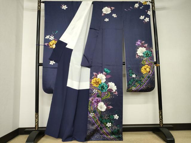 平和屋着物●豪華振袖　流水花文　金彩　正絹　逸品　AABK7347ck