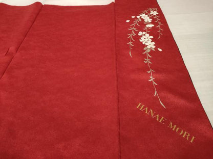 平和屋着物●森英恵・HANAE MORI　振袖　花蝶文　暈し染め　金彩　金通し地　正絹　逸品　AABK7374ck