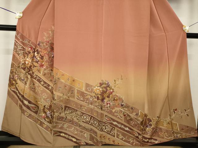 平和屋着物●訪問着　総刺繍　中国三大刺繍　スワトウ刺繍　汕頭刺繍　更紗花丸文　暈し染め　正絹　逸品　AABK7417ck