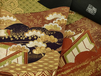 平和屋着物●創業460年・千總　黒留袖　駒刺繍　雲取り吉祥鴛鴦文　金糸　金彩　伊勢丹扱い　正絹　逸品　AABK7439ck