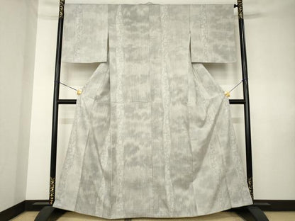 平和屋着物●本場結城紬　重要無形文化財　100亀甲　よろけ立涌花文　正絹　逸品　AABK7441ck