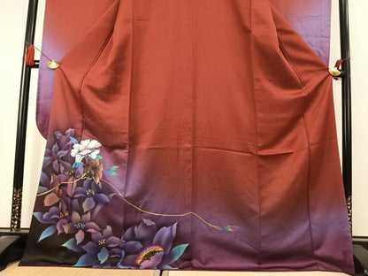 平和屋着物●豪華振袖　草花文　暈し染め　金彩　金通し地　京都きもの友禅扱い　正絹　逸品　AABK7486fy