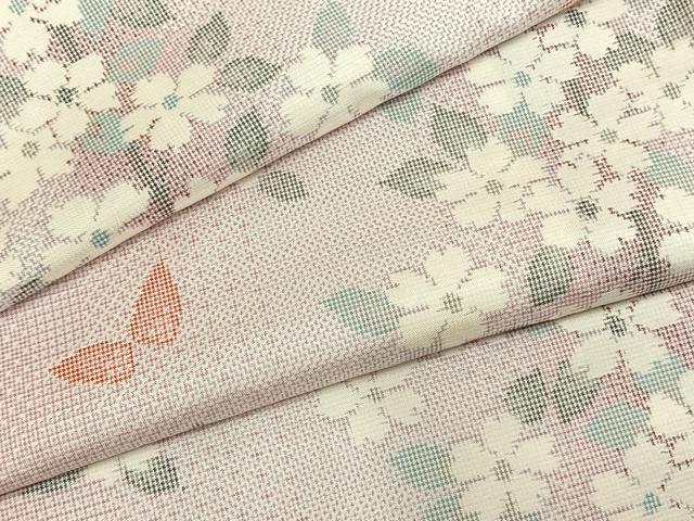 平和屋着物●本場大島紬　白大島　花蝶文　正絹　逸品　未使用　AABK7512fy