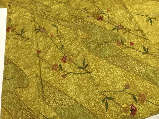 平和屋着物●本場染大島紬　中国三大刺繍　汕頭刺繍　スワトウ刺繍　総刺繍　草花文　さが美扱い　正絹　逸品　未使用　AABK7513fy