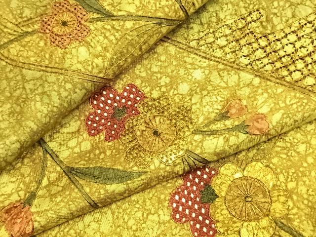 平和屋着物●本場染大島紬　中国三大刺繍　汕頭刺繍　スワトウ刺繍　総刺繍　草花文　さが美扱い　正絹　逸品　未使用　AABK7513fy