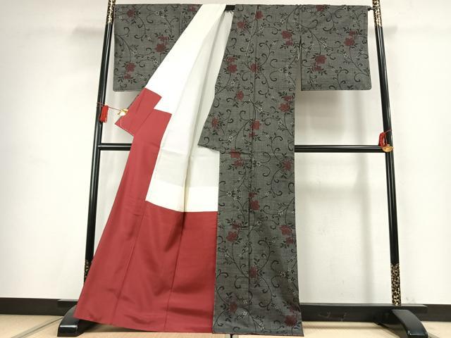 平和屋着物●本場大島紬　7マルキ　花唐草文　高橋一郎絹織物謹製　証紙付き　正絹　逸品　未使用　AABK7540fy