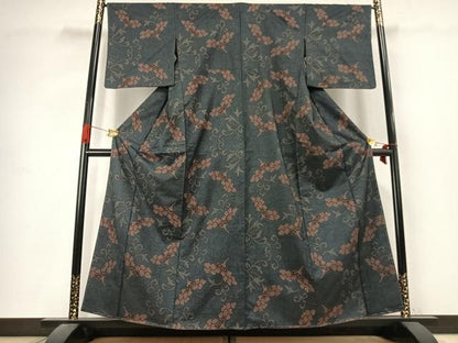 平和屋着物●本場大島紬　7マルキ　花唐草文　正絹　逸品　未使用　AABK7579fy