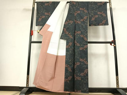 平和屋着物●本場大島紬　7マルキ　花唐草文　正絹　逸品　未使用　AABK7579fy