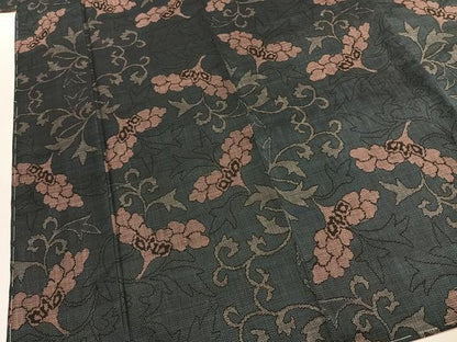 平和屋着物●本場大島紬　7マルキ　花唐草文　正絹　逸品　未使用　AABK7579fy