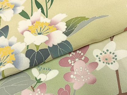 平和屋着物●訪問着　友禅　作家物　草花文　暈し染め　正絹　逸品　AABK7624fy