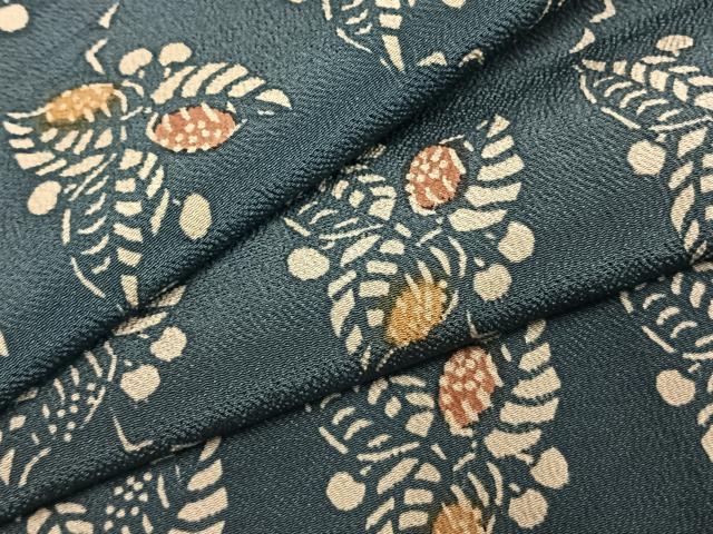 平和屋着物●上質な小紋　型染め　葉尽くし　鬼しぼ縮緬　正絹　逸品　AABK7638fy