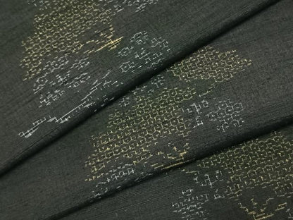平和屋着物●結城紬　80亀甲　草花文　飛び亀甲柄　正絹　逸品　AABK7640fy