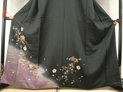 平和屋着物●訪問着　舞桜文　暈し染め　黒地　金銀彩　正絹　逸品　AABK7652fy