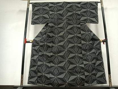 平和屋着物●上質な紬　麻の葉文様　黒地　正絹　逸品　AABK7655fy