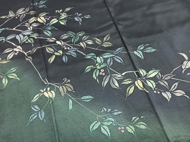平和屋着物●本場染大島紬　訪問着　ろうけつ染め　南天文　正絹　逸品　AABK7682fy