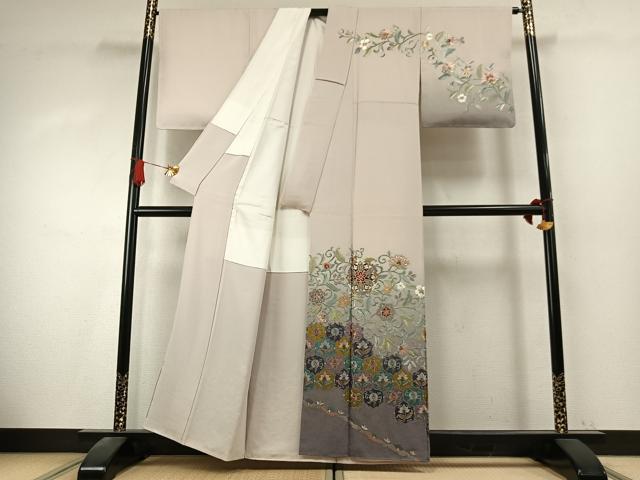 平和屋着物●訪問着　中国三大刺繍　汕頭刺繍　スワトウ刺繍　総刺繍　花唐草文　暈し染め　金糸　正絹　逸品　未使用　AABK7699fy