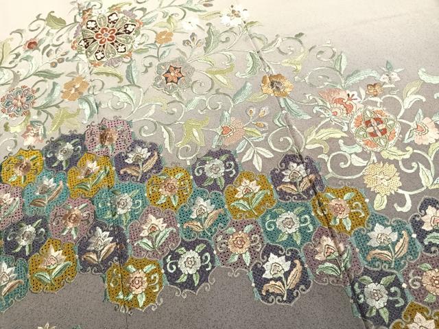 平和屋着物●訪問着　中国三大刺繍　汕頭刺繍　スワトウ刺繍　総刺繍　花唐草文　暈し染め　金糸　正絹　逸品　未使用　AABK7699fy