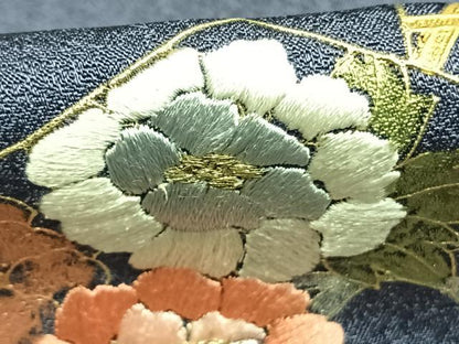 平和屋着物●訪問着　刺繍　亀甲花文　暈し染め　金糸　金銀彩　正絹　逸品　AABK7702fy