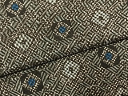平和屋着物●本場大島紬　龍郷絣　正絹　逸品　未使用　AABK7739fy