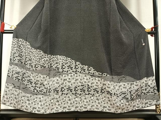 平和屋着物●安田勝彦　訪問着　型染め　草花文　黒地　正絹　逸品　AABK7754fy