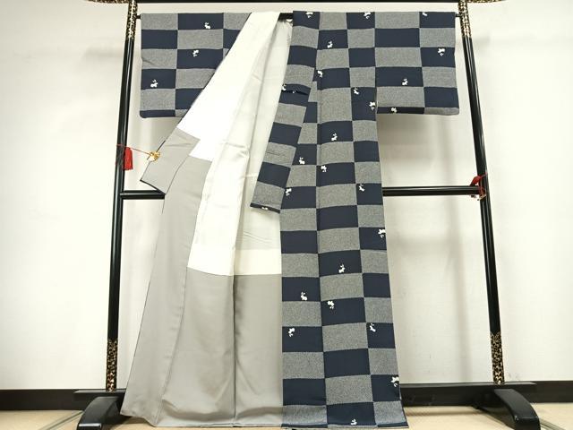 平和屋着物●上質な小紋　市松兎文様　反端付き　正絹　逸品　AABK7779fy