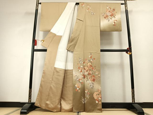 平和屋着物●訪問着　雪輪花蝶文　暈し染め　金彩　正絹　逸品　AABK7780fy