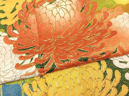 平和屋着物●豪華振袖　駒刺繍　草花文　暈し染め　金彩　正絹　逸品　AABK7784fy